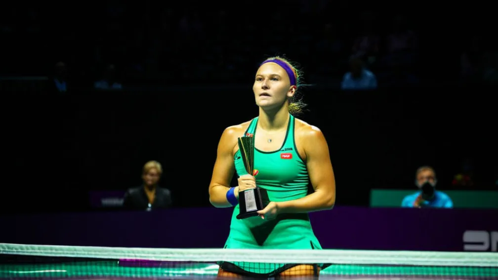 Елена Рыбакина стала чемпионкой WTA Finals, обыграв первую ракетку мира Соболенко