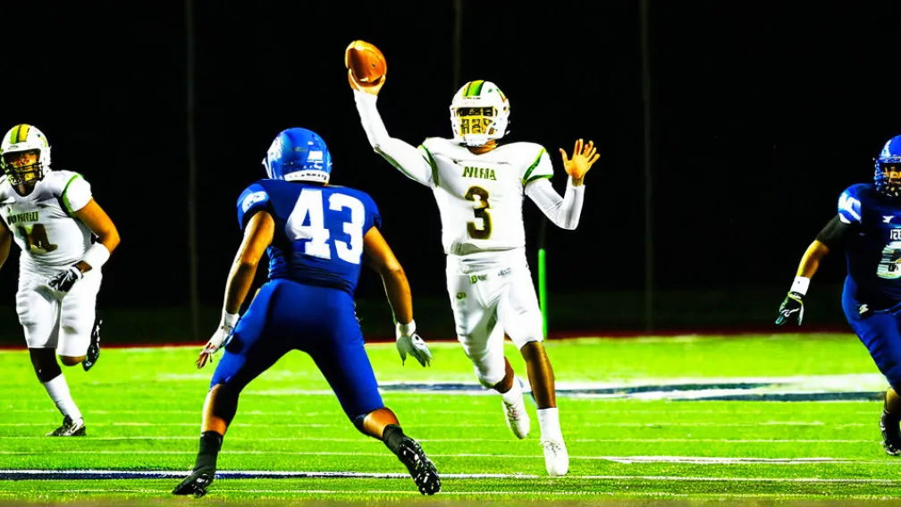 Феерия Хьюза: William & Mary сокрушила Hampton благодаря пяти тачдаунам квотербека