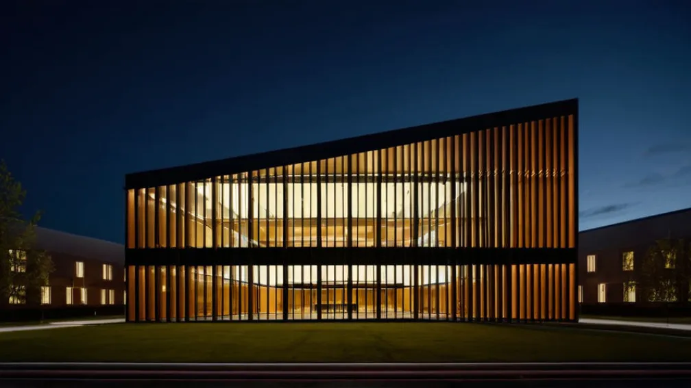 Мичиган выделяет $321 млн на безопасность школ: условие "отказа от прав" вызывает споры