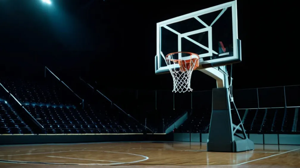 Грин-Бэй Одержал Уверенную Победу Над Рипоном В Баскетбольном Матче