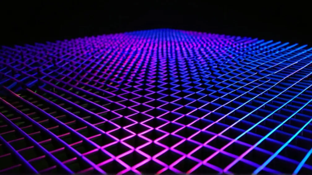 Умер Берт Майер, создатель культовых игрушек Lite-Brite и Rock ’Em Sock ’Em Robots, в возрасте 99 лет