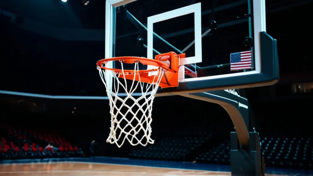 Мемфис" обыграл "Салуки" со счетом 74:58: Юлиус Тедфорд набрал 15 очков