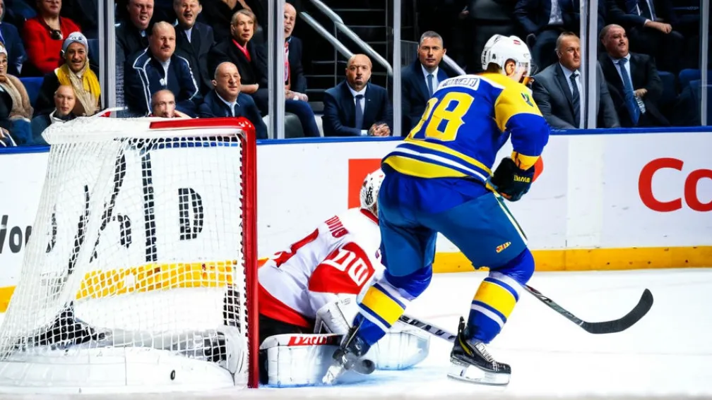 Панарин достиг 900 очков в НХЛ, "Рейнджерс" одержали 12-ю выездную победу, обыграв "Сенаторз" 4-2