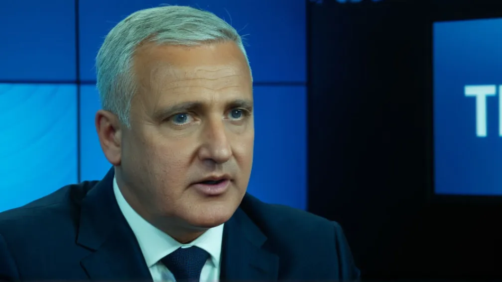 Влияние искусственного интеллекта на рынок труда