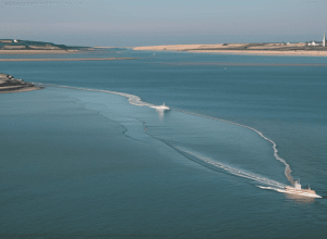 Великобритания и Франция начали обмен мигрантами: первые семьи прибыли по новой схеме «один на одного».