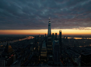 Мусульманские Политики Лондона и Нью-Йорка: Общие Вызовы и Различия в Эпоху Поляризации