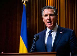 Губернатор Калифорнии раскритиковал сенаторов за сделку по прекращению шатдауна: "поражен их отсутствием бдительности в отношении Трампа"