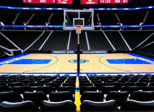 Техасские Лонгхорнс одержали разгромную победу над Техас Саутерн со счетом 111:45