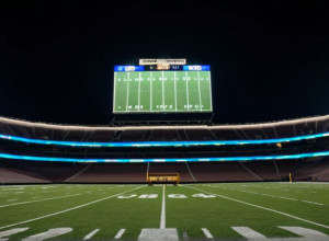 Гарднер-Уэбб одолел Юго-Восточный Миссури Стэйт благодаря двум тачдаунам Пеннингтона