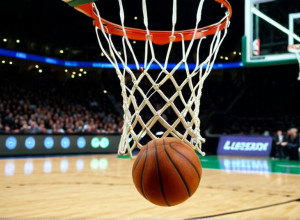 Вандербильт разгромил Фурман со счетом 96:48, шесть игроков набрали более десяти очков