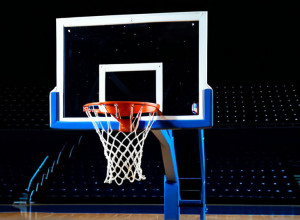 Баскетбольный триумф: Мур выводит Western Kentucky к победе над Eastern Kentucky