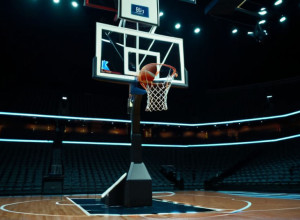 «Милуоки Бакс» одержали волевую победу над «Даллас Маверикс» благодаря Яннису Адетокунбо