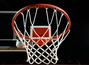 Баскетбольные команды "Говард Бизон" и "ВКУ Рэмс" сразятся за продление победной серии