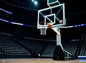 UC Irvine разгромил Lincoln (CA) со счетом 130-63 благодаря «трипл-даблу» Сарана