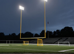 В Окленде предъявлено обвинение по делу об убийстве легендарного футбольного тренера Джона Бима, звезды "Last Chance U"