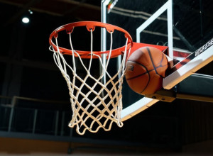 Мэриленд остается непобежденным: Олучи Окананава привела команду к победе над Джорджем Мейсоном