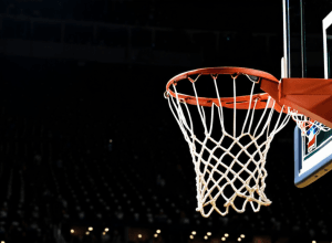 «Филадельфия» разгромила «Бруклин» благодаря 29 очкам Келли Убре-младшего