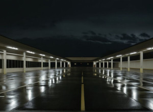 Экс-студент Университета Вирджинии получил пять пожизненных сроков за убийство трех футболистов