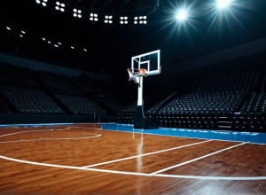 Убедительная победа South Carolina Upstate над Bob Jones: Эдкинс и Бендингер лидируют с 17 очками