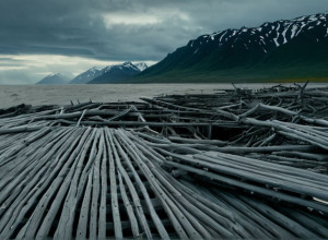 Коренные деревни Аляски сталкиваются с разрушительными последствиями изменения климата: срочная помощь под вопросом