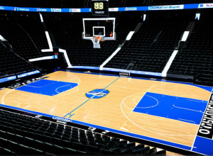 Университет Брауна одержал убедительную победу над Холи Кросс со счётом 68-49