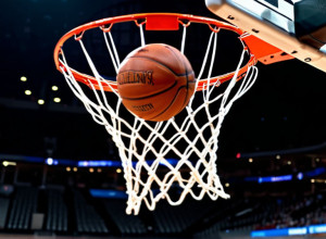 Баскетбол: Вашингтон Стэйт одолел Чаминад в напряженном матче