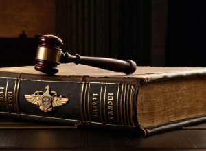 Пентагон начал расследование в отношении сенатора Марка Келли из-за призыва к отказу от «незаконных приказов»