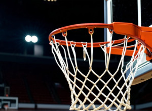 Делавэр Блю Хенс одержали уверенную победу над УНК Гринсборо