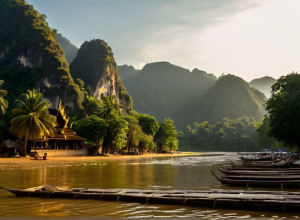 Луанг Прабанг: Древняя культура и неразорванные бомбы – Жизнь в тени "Секретной войны" Лаоса