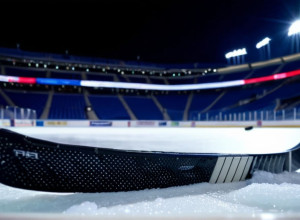 «Монреаль Канадиенс» продлили контракт с защитником Майком Мэтисоном на 5 лет