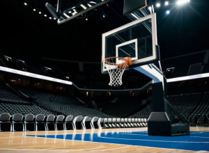 Университет Центральной Флориды одержал победу над VMI со счетом 82-57 благодаря третьему дабл-даблу Джеймичала Стилуэлла