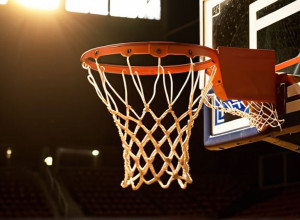 «Марист» обыграл «Маунт Сент-Мэри’с» со счетом 64-56 благодаря 16 очкам Блэквелла