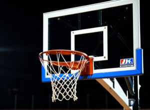 Убедительная победа Ричмонда над Олд Доминион: Даутри сияет со скамейки