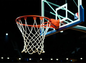 Фурман одержал уверенную победу над Гарвардом со счетом 79:69