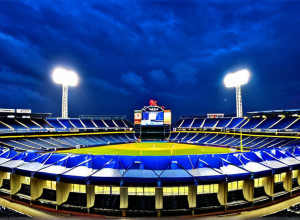 Стадион Tropicana Field готов к открытию бейсбольного сезона после масштабного ремонта крыши