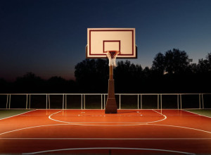 Баскетбольный поединок: Rider Broncs против Merrimack Warriors на фоне серии поражений