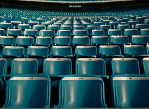 Фанаты "Янг Бойз" отстранены от матча Лиги Европы из-за беспорядков в Бирмингеме