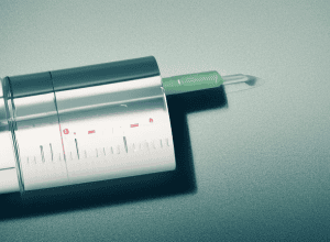 Отставка главы FDA: вакцины, ложь Кеннеди и общественное здоровье