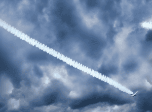 Boeing сокращает убытки, но торговая война создает угрозы