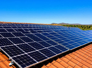 Революционная Солнечная Панель Достигла 50% Эффективности