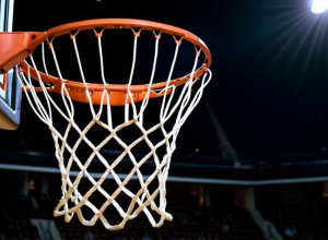 «Трой» одолел «Фурман» в напряженном матче благодаря 21 очку Кэмпбелла