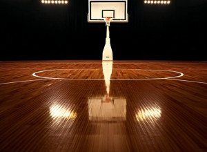 Уилмингтон одержал победу над Делавэром со счетом 71-62, благодаря мощной игре Тре Хокинса