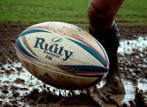 Упорная битва: All Blacks одолели Шотландию, сохранив вековой рекорд