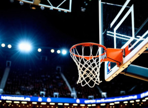 Флорида одержала победу над Флорида Стэйт 78-76 в напряженном баскетбольном матче NCAA