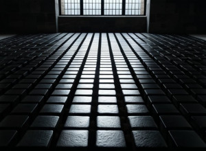 Сестра Имрана Хана: Экс-премьер Пакистана Здоров, Но Возмущен Условиями Одиночного Заключения