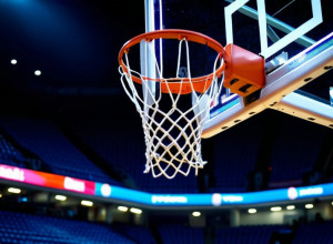 Северный Техас одержал победу над Хьюстон Кристиан благодаря 16 очкам Робинсона