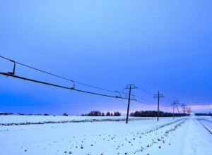 Украинские дронные атаки отключили электричество в сотнях тысяч домов на юге Украины, контролируемой Россией