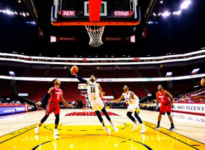 Судер лидирует в матче между Майами (OH) и Кент Стейт