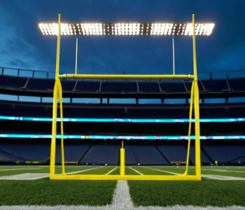 Стадион для американского футбола на закате