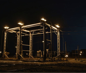 Удары по российским городам: Энергоснабжение нарушено, заявления о ядерной безопасности